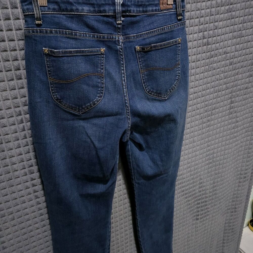 Dark Wash High Rise Jeans 8P 30x30 Women Slimming Stretch Relaxed Casual Comfort - Picture 14 of 16
